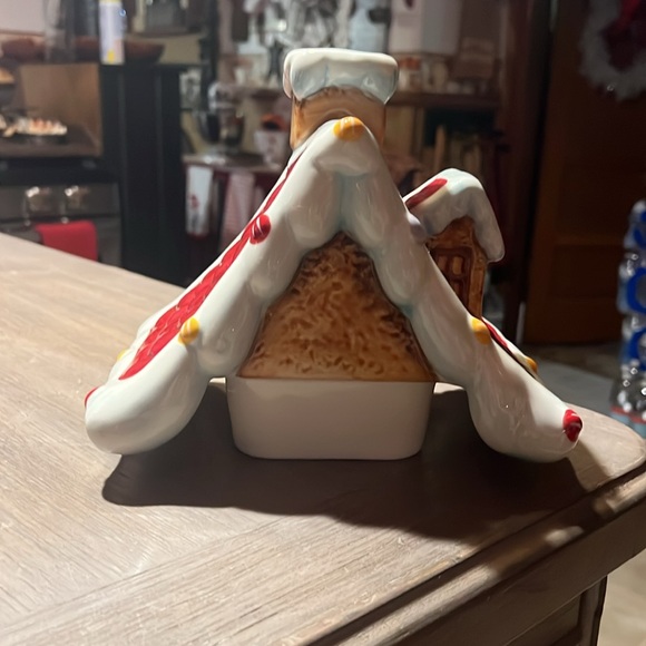 Christmas House Cookie Jar - Picture 6 of 7